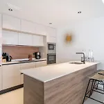 Appartement Rooftop Terrace, Private Jacuzzi, Heated Pool Torrevieja