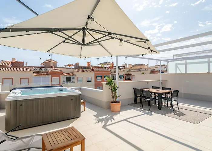 Rooftop Terrace, Private Jacuzzi, Heated Pool * 또레비에하